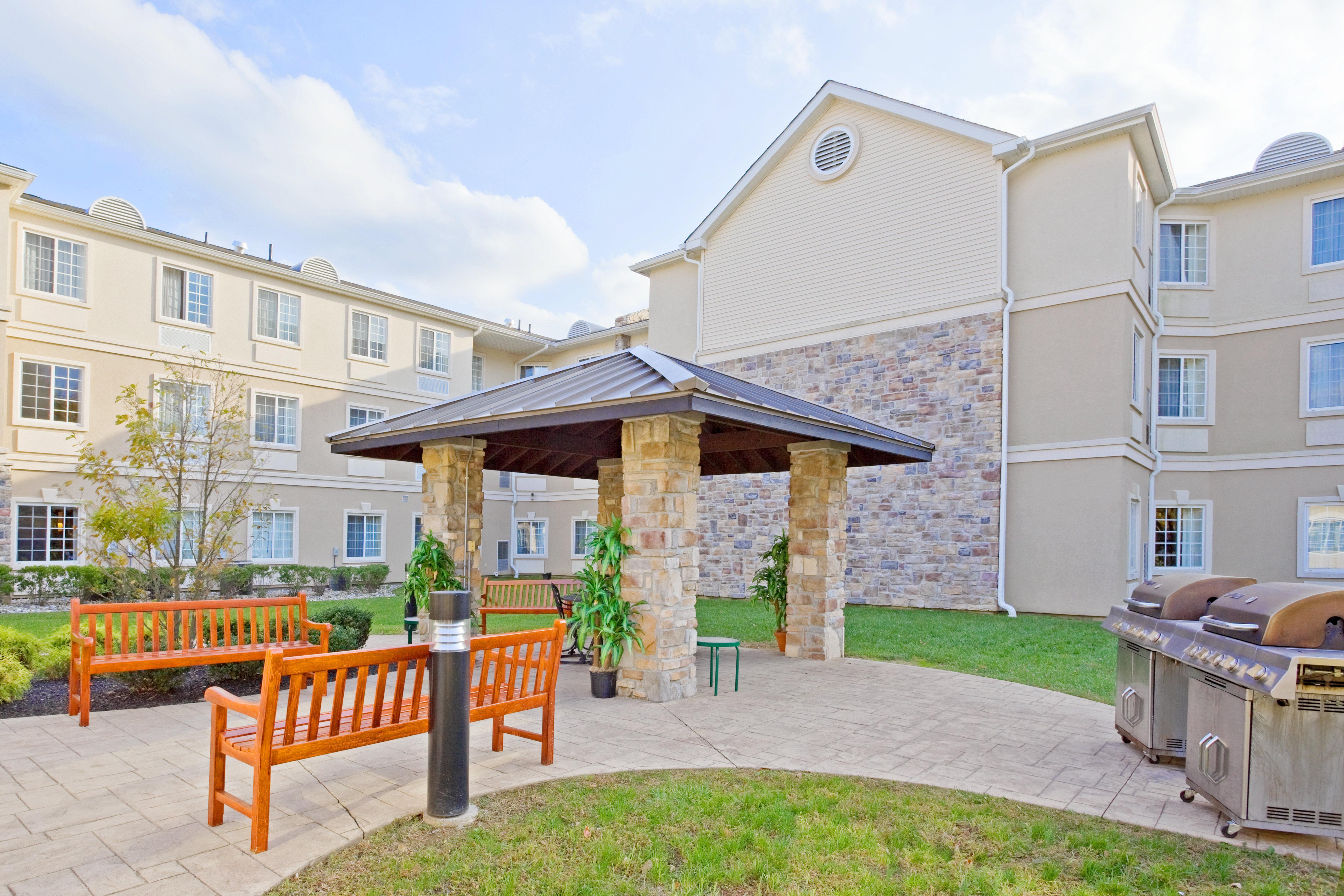 Staybridge Suites-Philadelphia/Mount Laurel By Ihg Eksteriør bilde